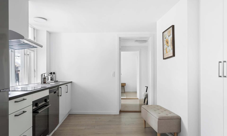 Fully equipped kitchen with all amenities you need to show off your cooking skills