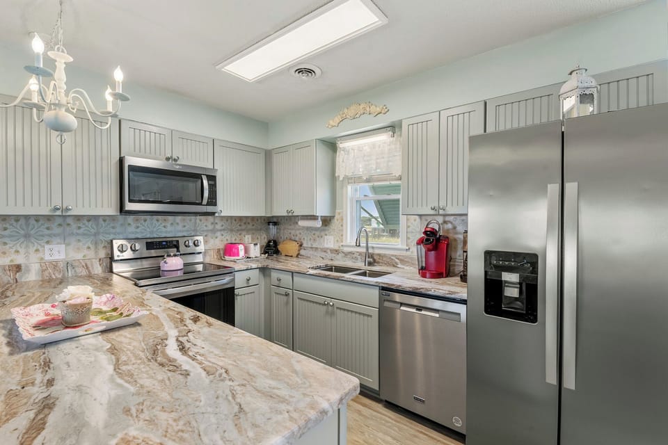 HIRO09: Rose Cottage | Bottom Level Kitchen