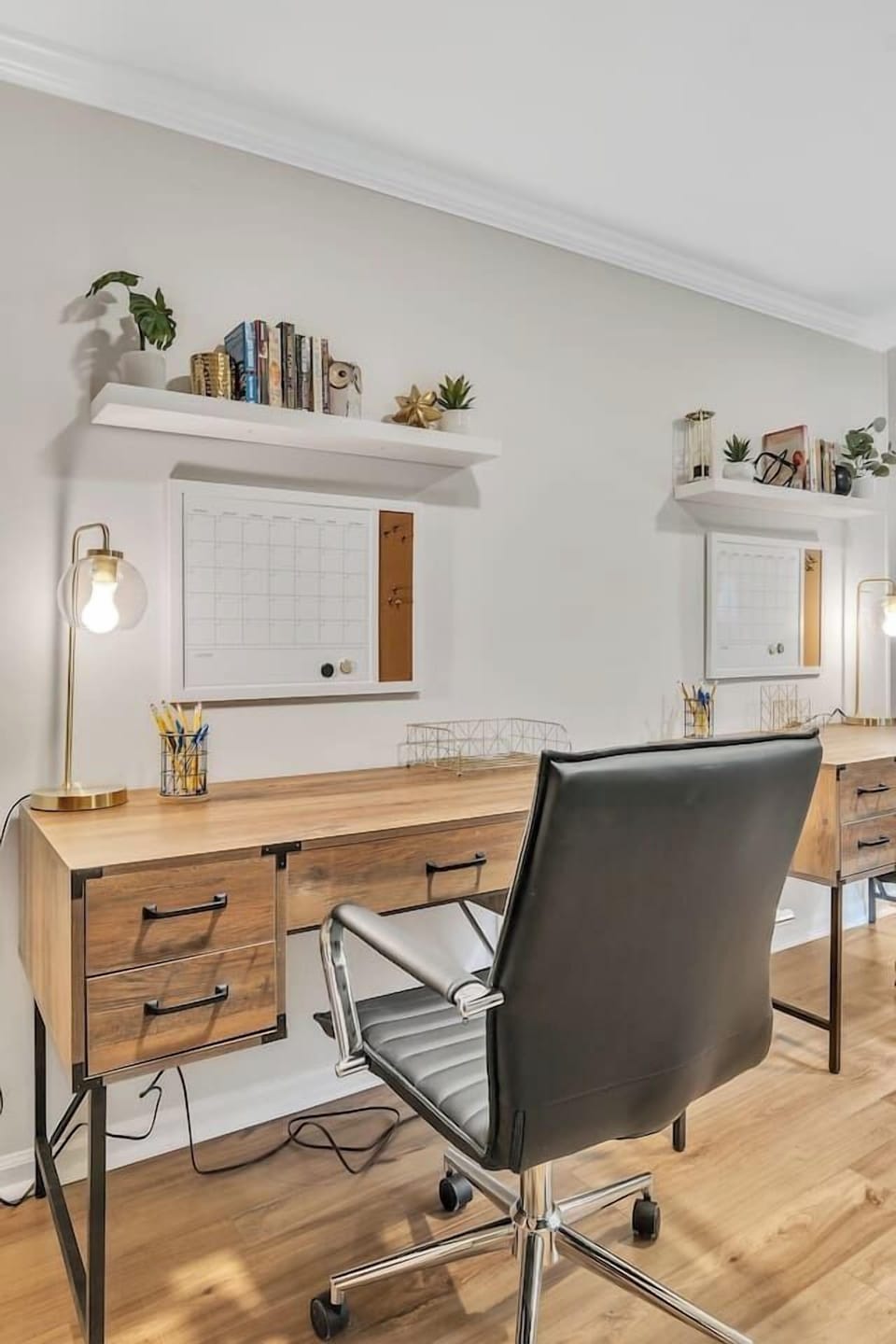 The house has it all! This area is designed to meet all your business needs.