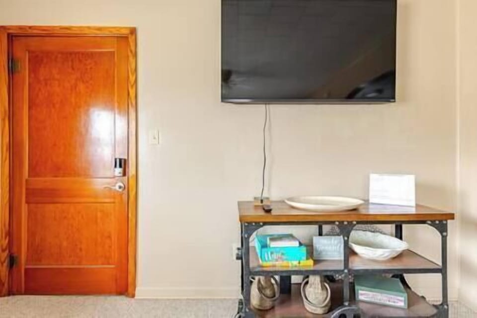 54f117f9 763a 42c9 b652 7e8a8f1444af