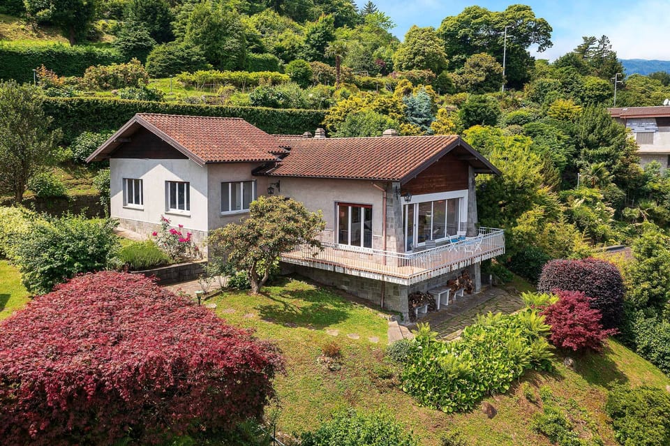 Casa Laura - Stresa, Lake Maggiore - by NORTHITALY VILLAS vacation rentals