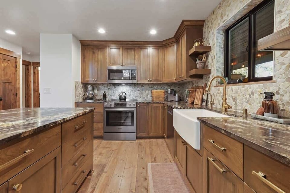 Kitchen Galley