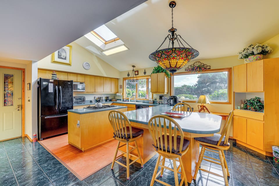 Kitchen | Cooking Basics | Coffee Maker | 1st Floor