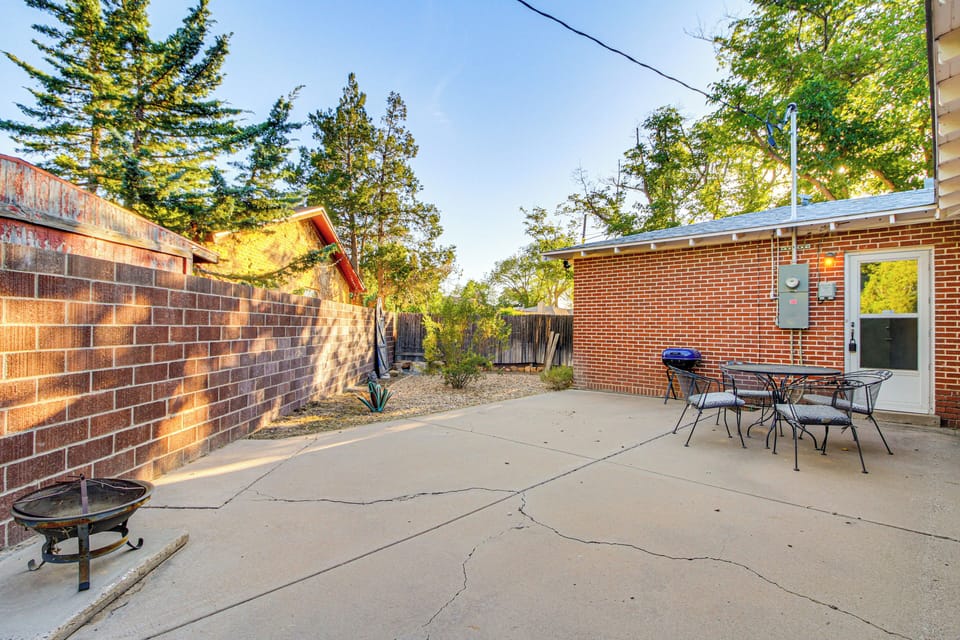Patio | Charcoal Grill | Fire Pit