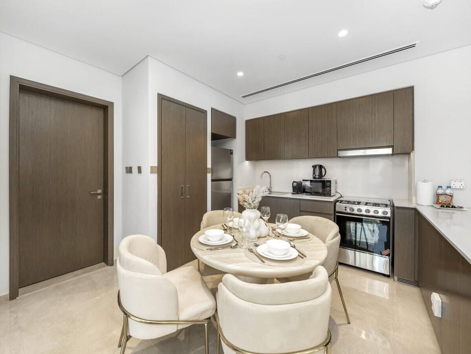 Fully Equipped Modern Kitchen and dining