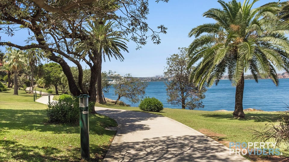 Cremorne Point Walk (at your doorstep)