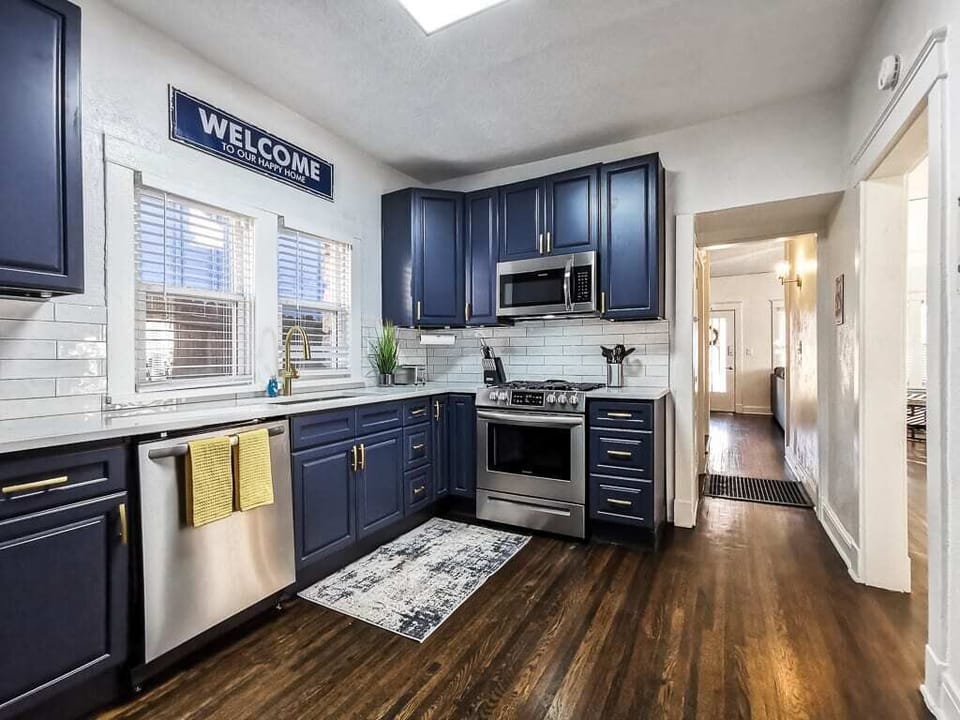 Large chefs kitchen
