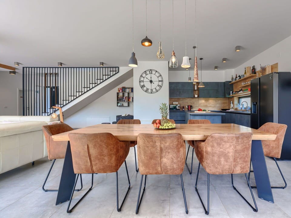 Furniture, Table, Wood, Interior Design, Flooring, Floor, Living Room, Wall, Hardwood, Clock