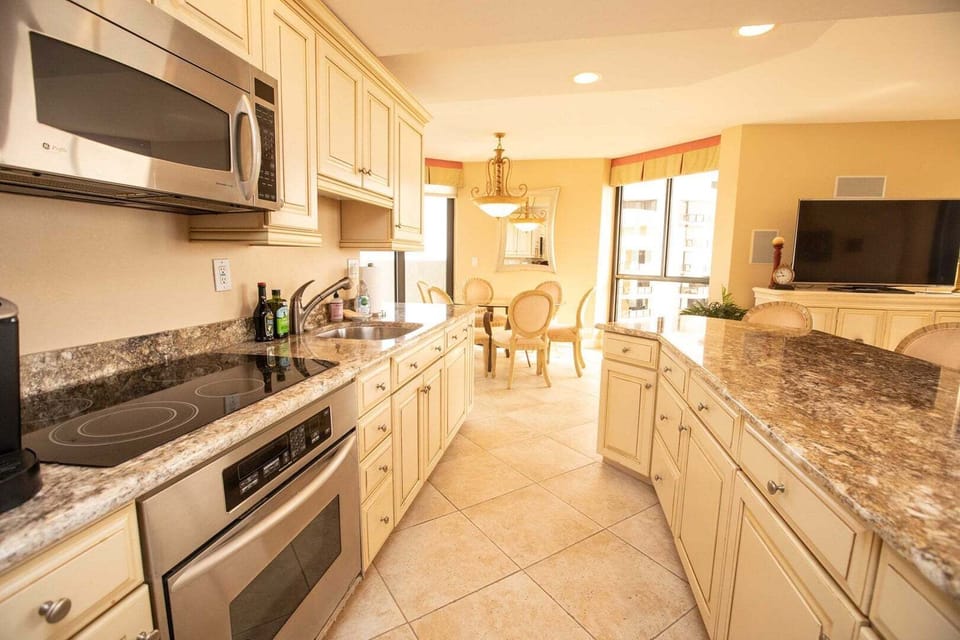 Granite and Stainless Kitchen
