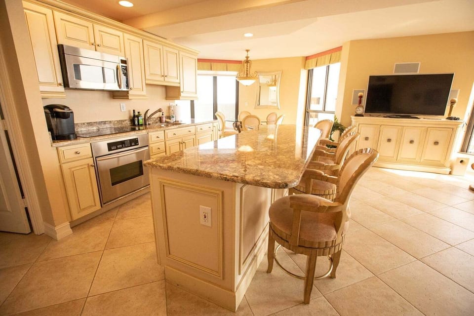 Open Kitchen