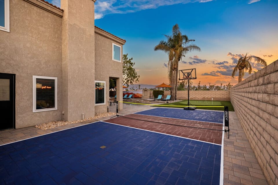 Pickelball / Basketball Court