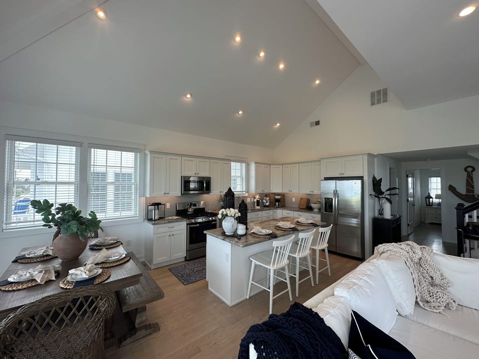Open Family Room / Kitchen Concept
