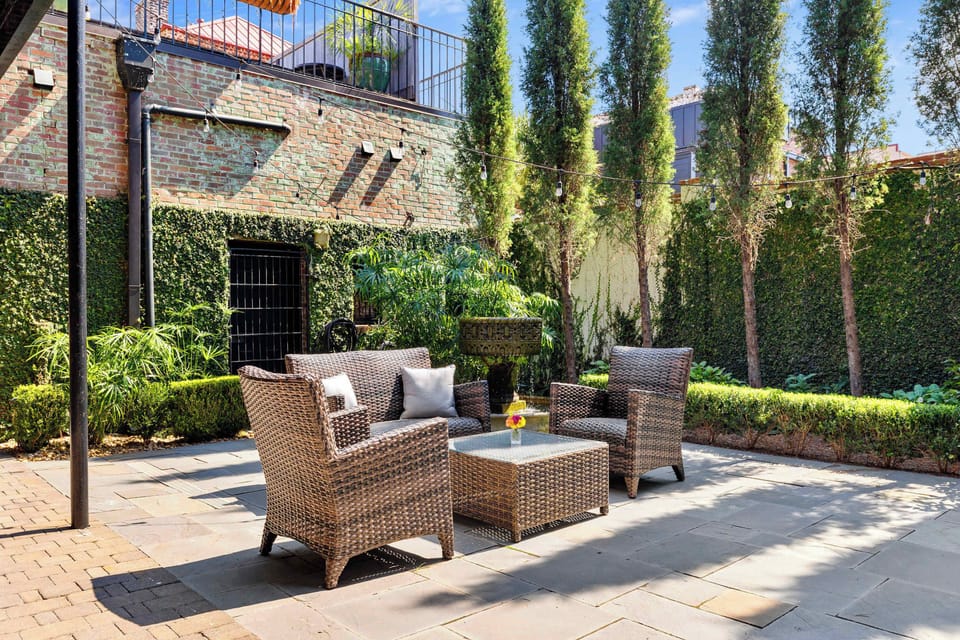 Shared courtyard for your group to enjoy!