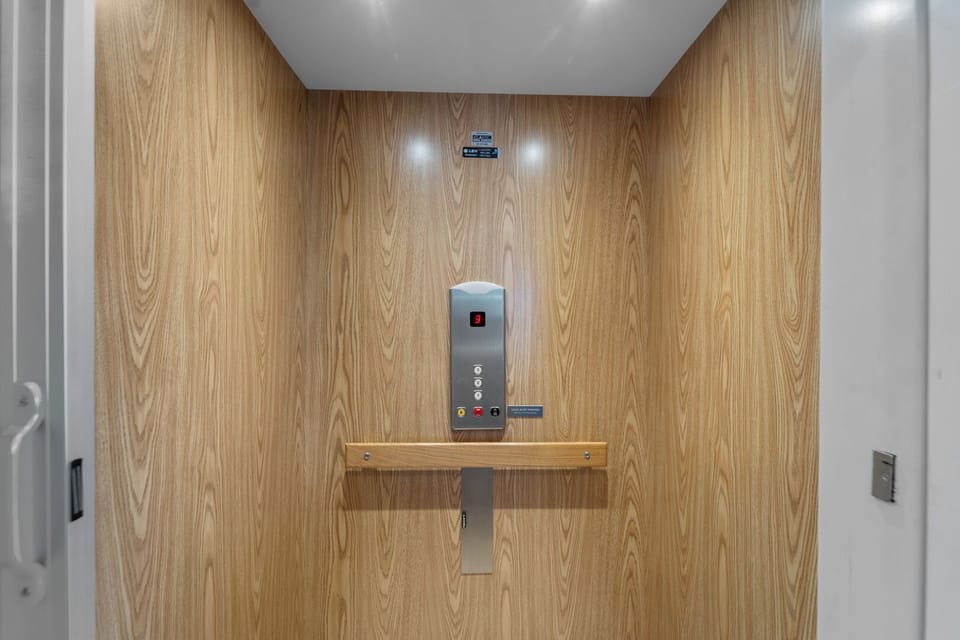 Elevator - Access to All Levels