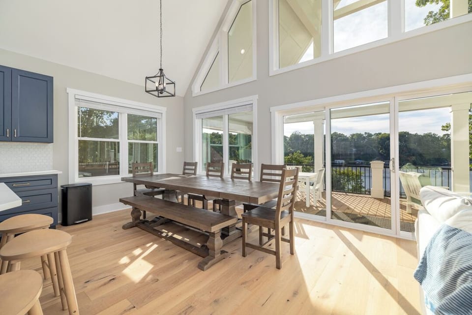 Spacious dining area with a table for 10