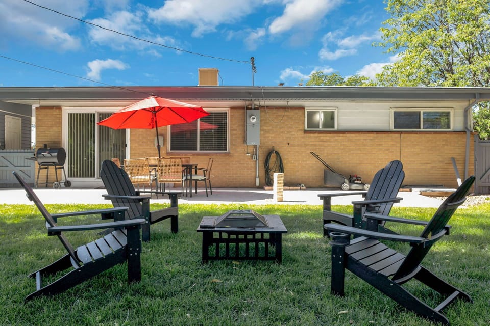 Backyard patio with fire pit