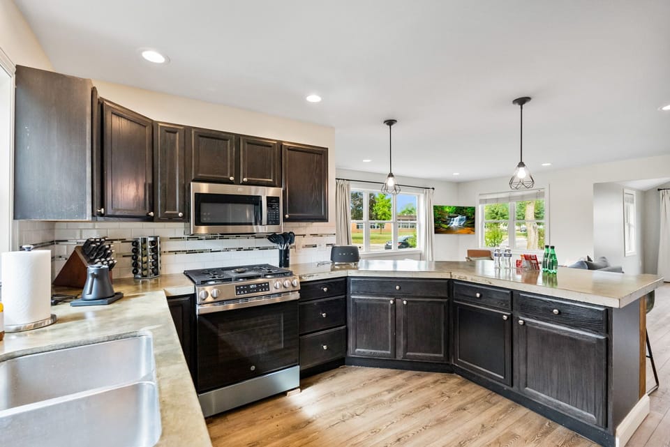 Enjoy ample counter space designed for meal prep and cooking convenience. Whether you're whipping up a gourmet feast or a simple snack, you'll have plenty of room to chop, mix, and plate.