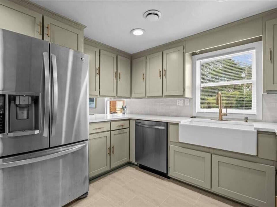 2bf7ed24 f6c2 43ba bb72 38fb854c042d