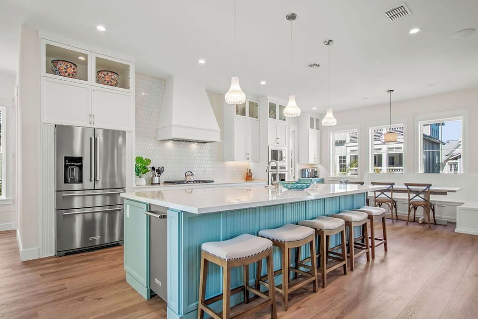 Kitchen, 2nd Floor