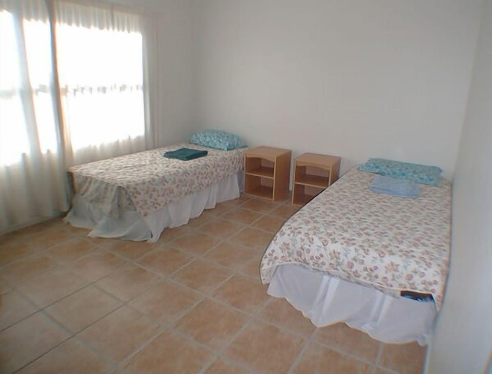 Inside 6