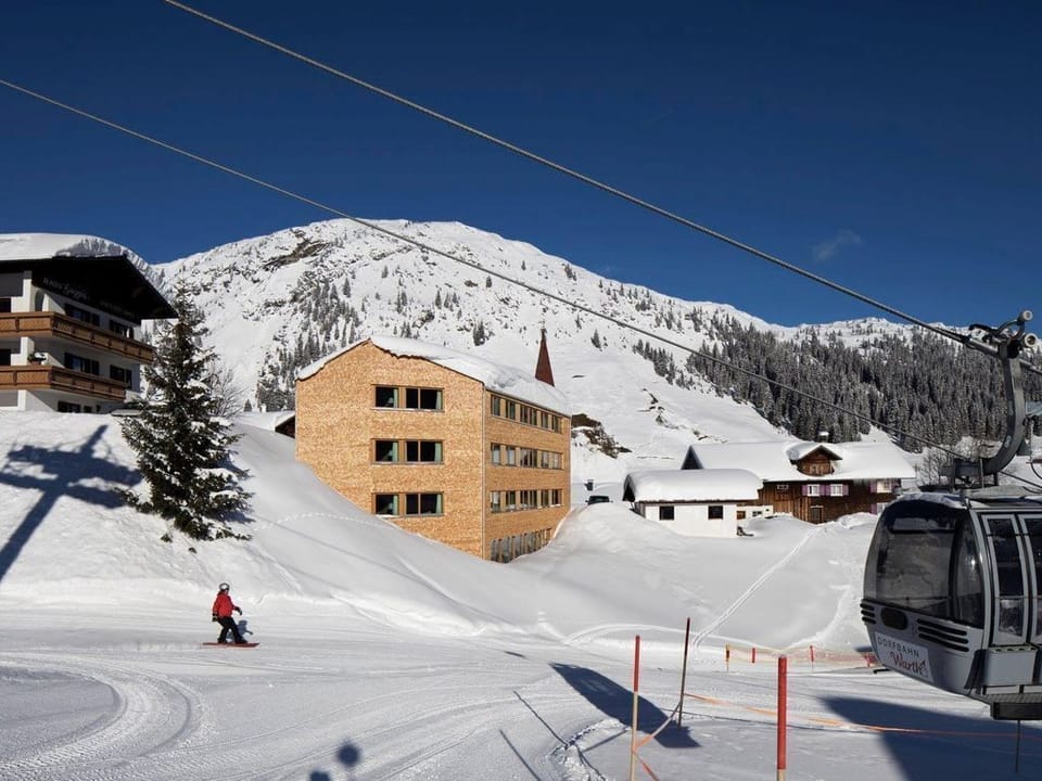 Snow and ski sports