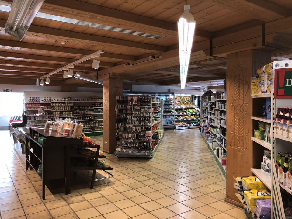 Gift shop