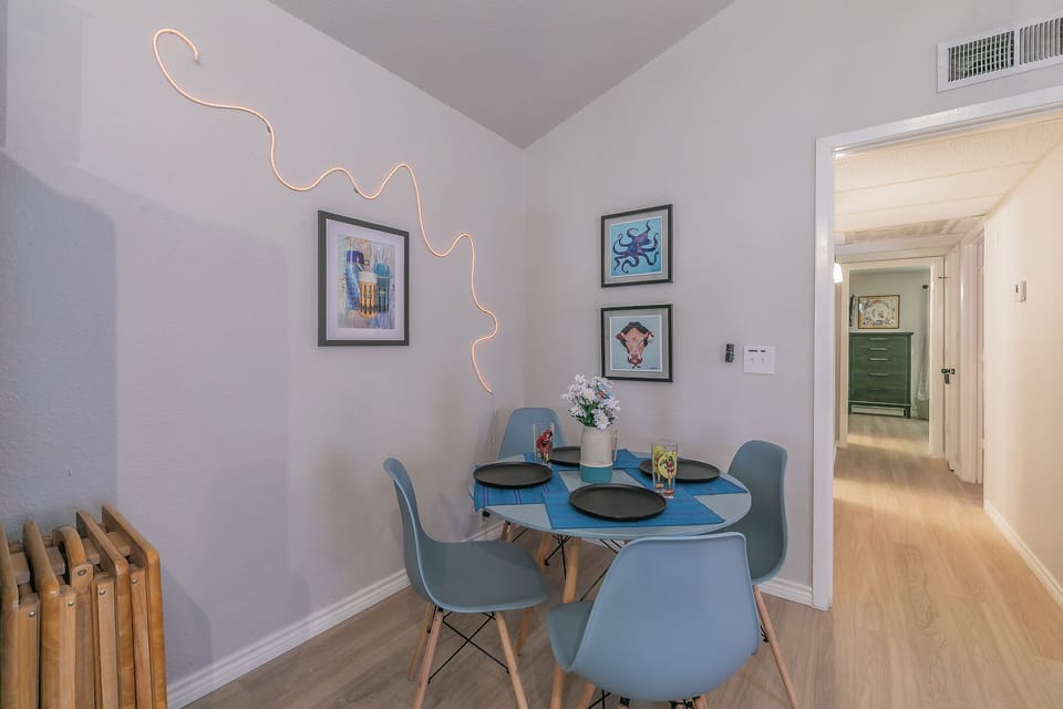 Dining for 4 with additional TV Trays for dining use