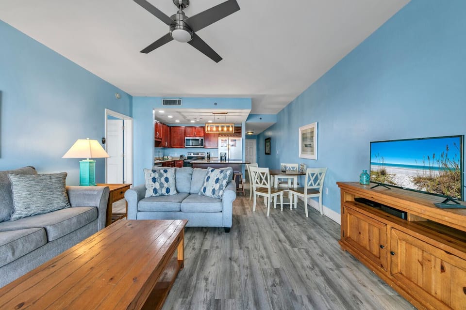 Living room to kitchen