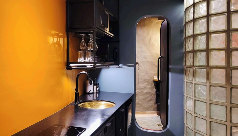 Open kitchen