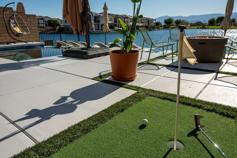 Lakeview backyard