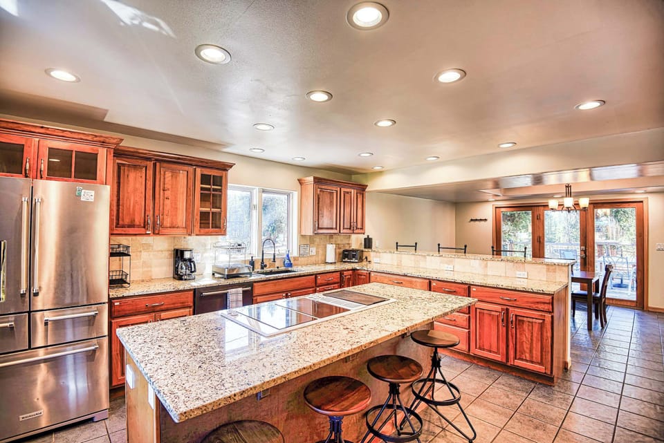 Kitchen Island