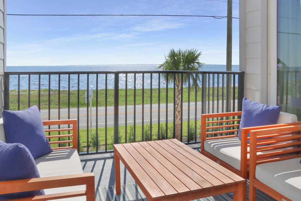 Sunset Overlook balcony