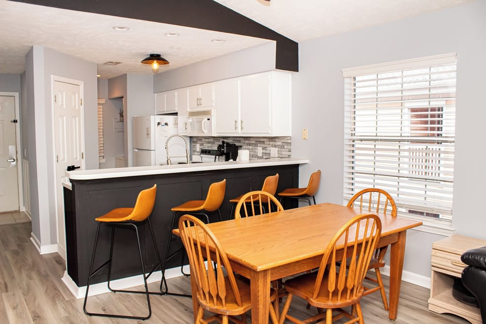 Kitchen and Dinning Room