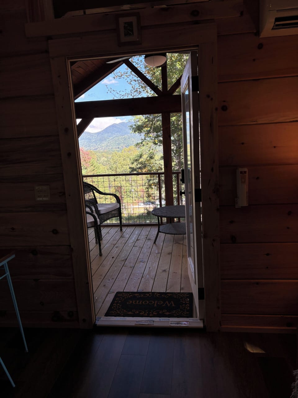 Sit in the screened in porch with a morning coffee and enjoy this view!!!