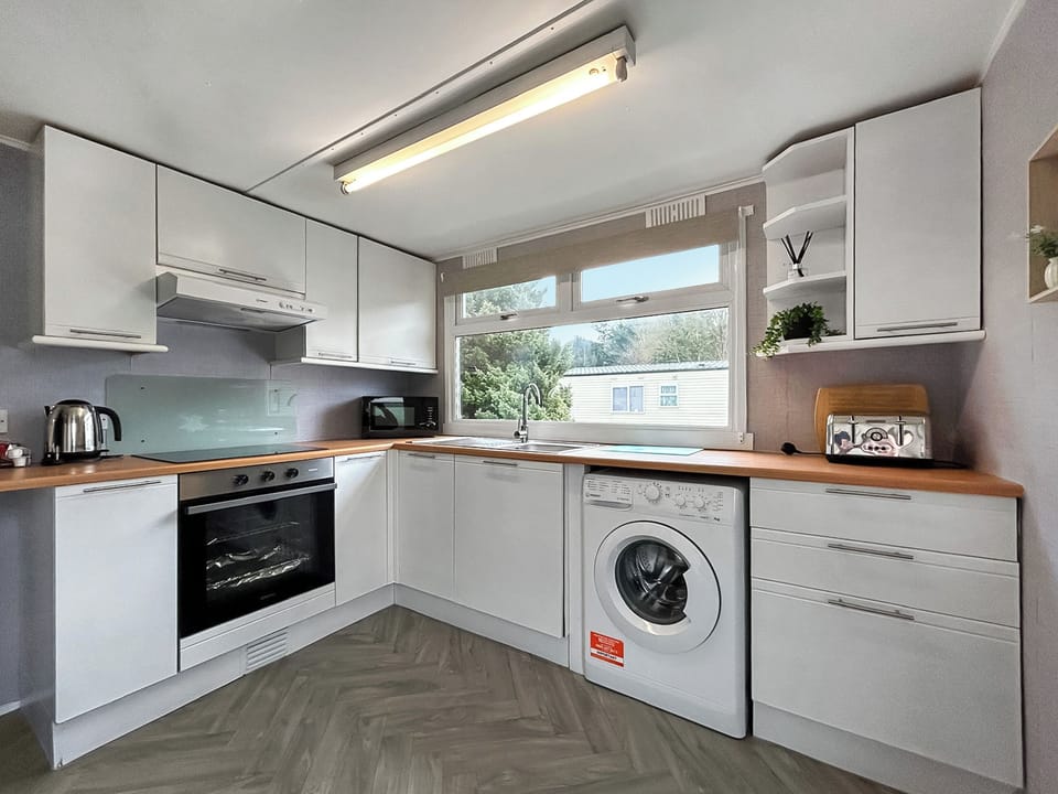 Kitchen | Lisset - Creebridge, Newton Stewart