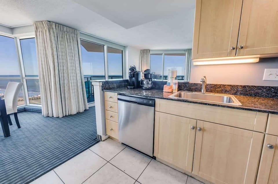 Large Kitchen Area