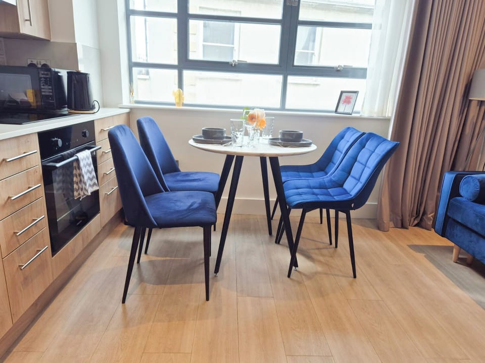 cozy Studio Apartment with Lift & FREE High-Speed Wi-Fi near Regent's Park
