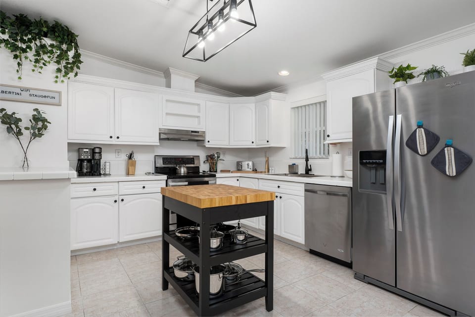 Spacious Kitchen