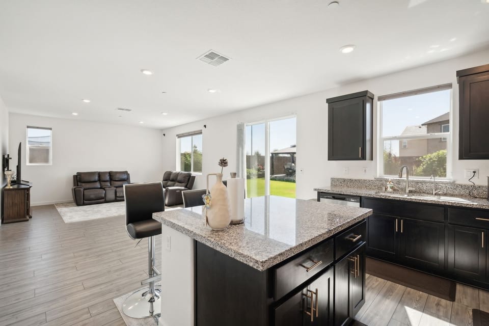 Indoors, Home Decor, Floor, Building, Furniture