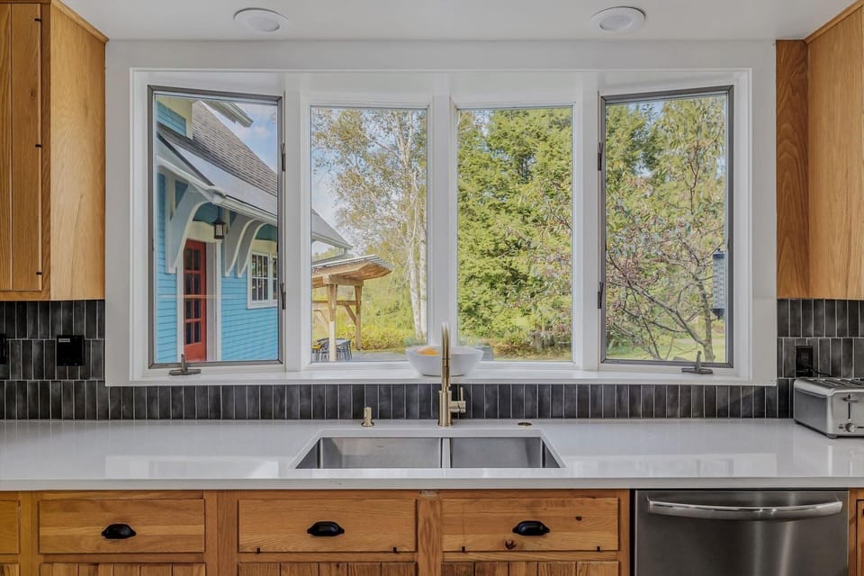 Bright recently updated kitchen