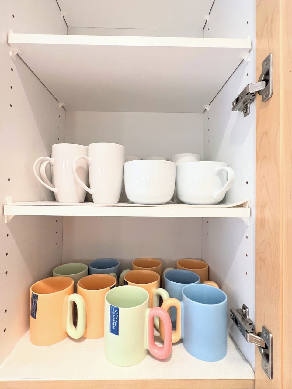 Mugs for everyone for a coffee or tea time
