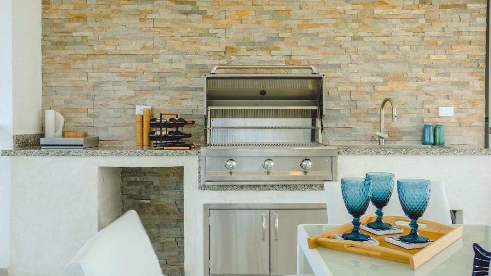Balcony / Terrace,BBQ facilities