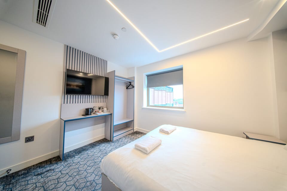Kingsize bed