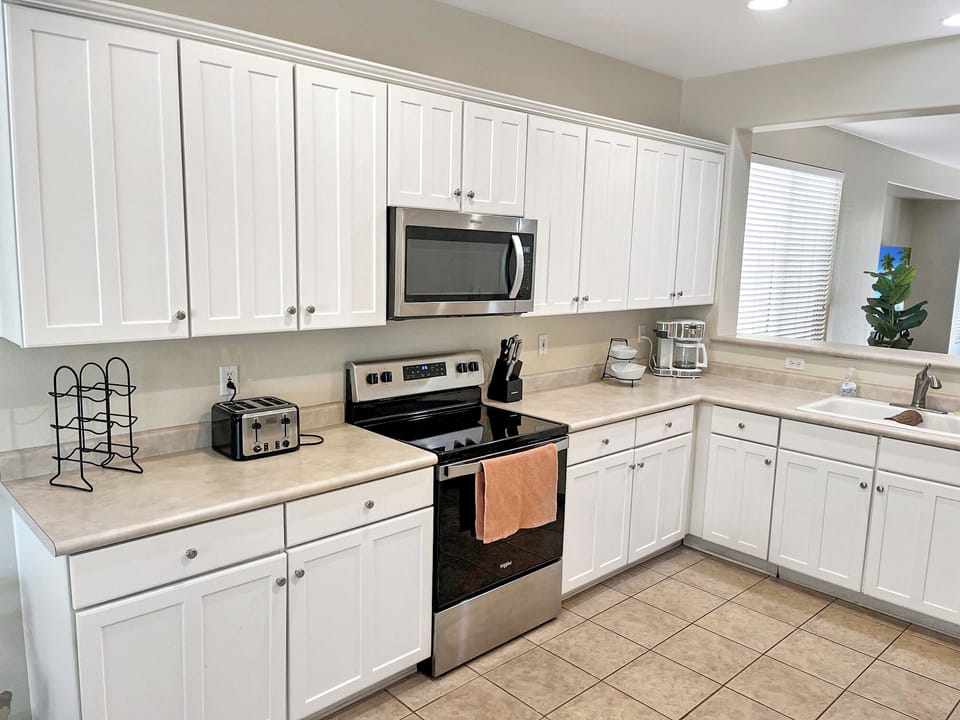 Fully stocked kitchen