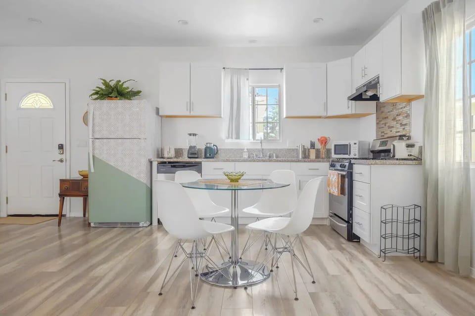 Dining Area and fully stocked kitchen.