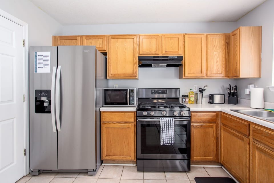Kitchen | imaTree Decatur House