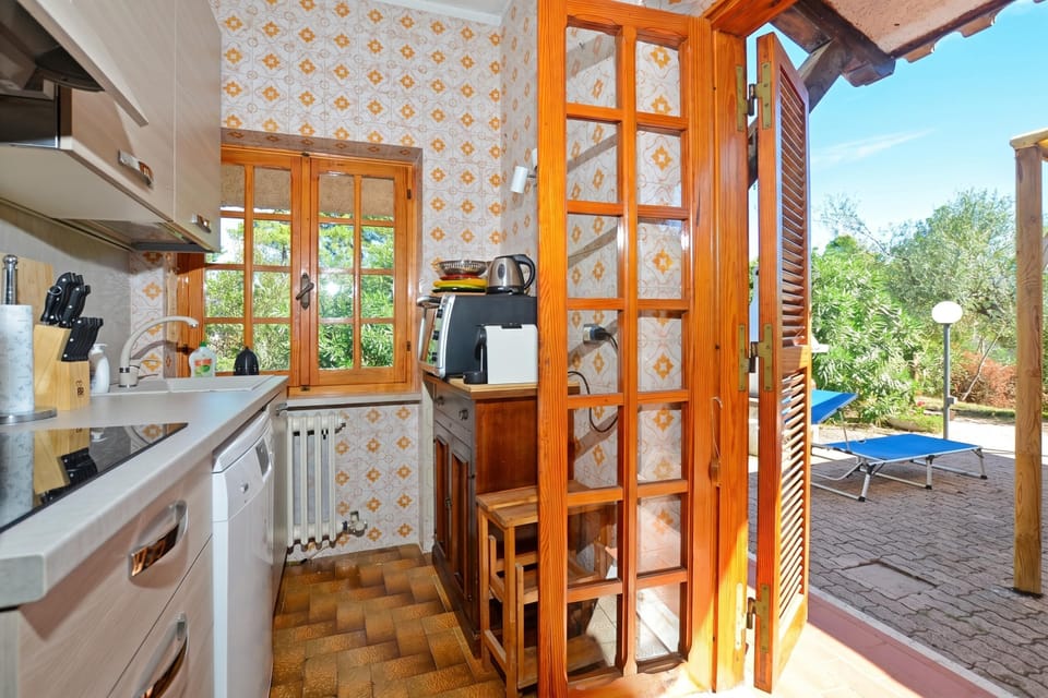 Kitchenette