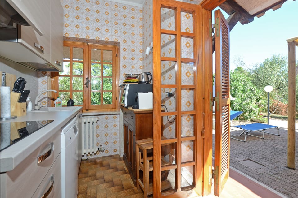 Kitchenette