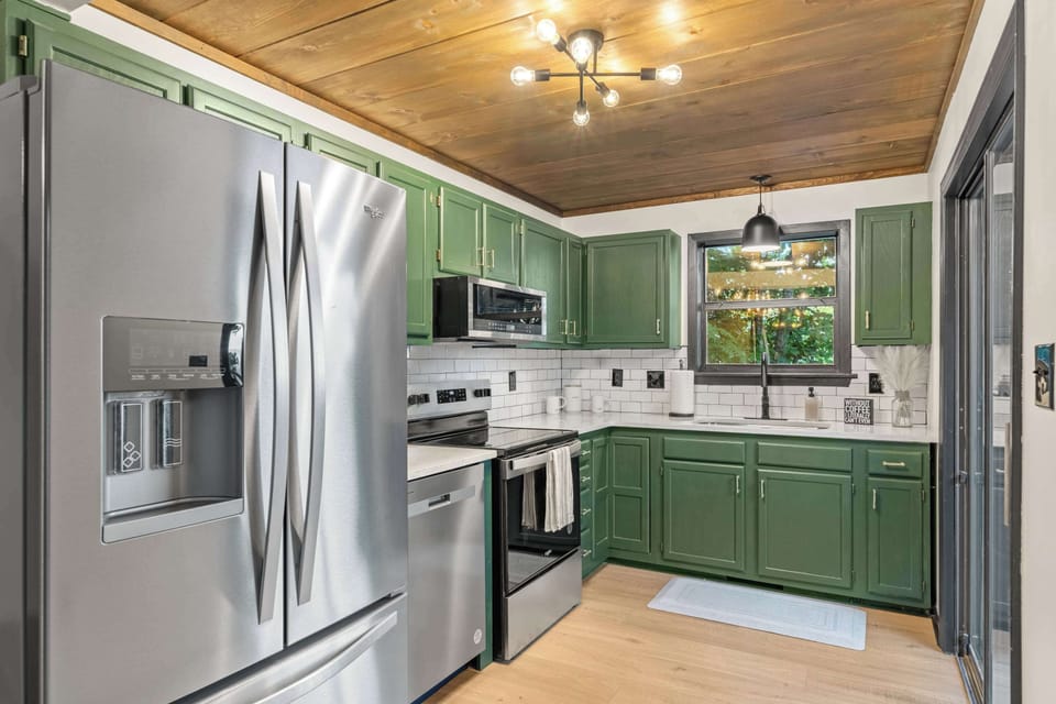 Updated kitchen with plenty of cabinet space