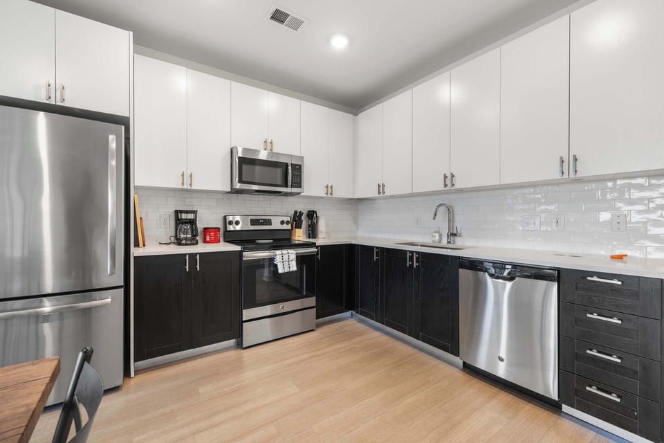 Fully equipped kitchen